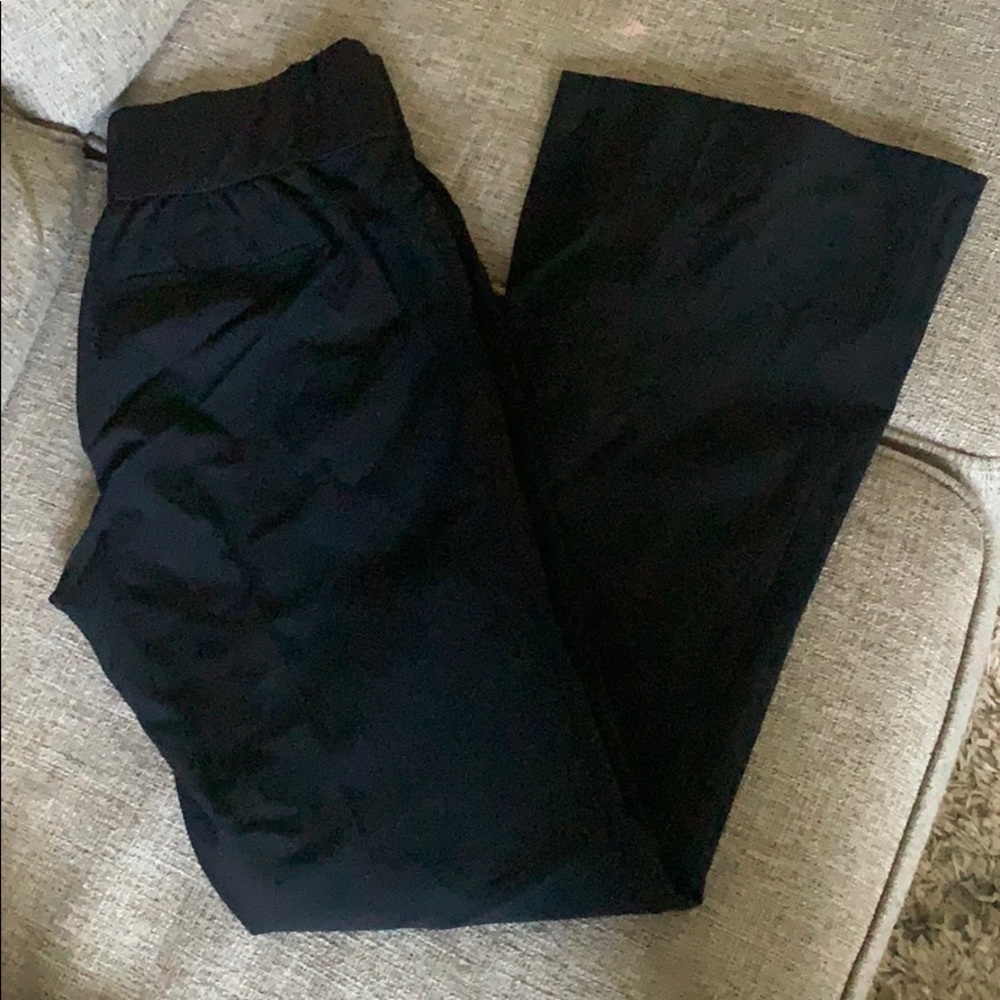 Black trousers